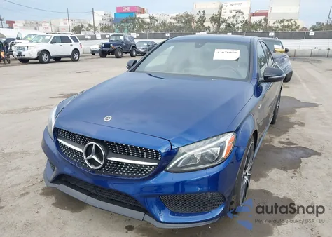 2018 Mercedes-Benz C 300 из США, поврежденный, VIN 55SWF4JB5JU245457